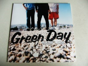 Green Day - Hitchin' A Ride