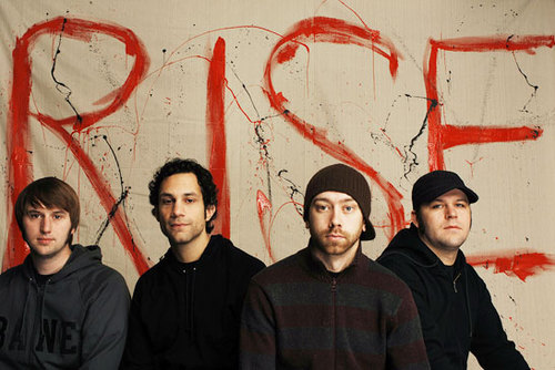Compre o novo álbum do Rise Against