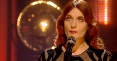 Florence and the Machine e Josh Homme cantam música de Johnny Cash