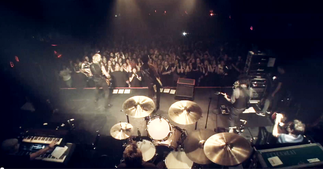 Green-Day-Irving-Plaza