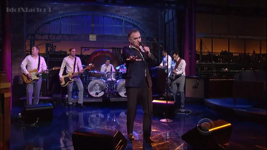 Morrissey apresenta música "nova" na TV