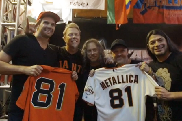 Metallica toca em abertura de jogo da MLB