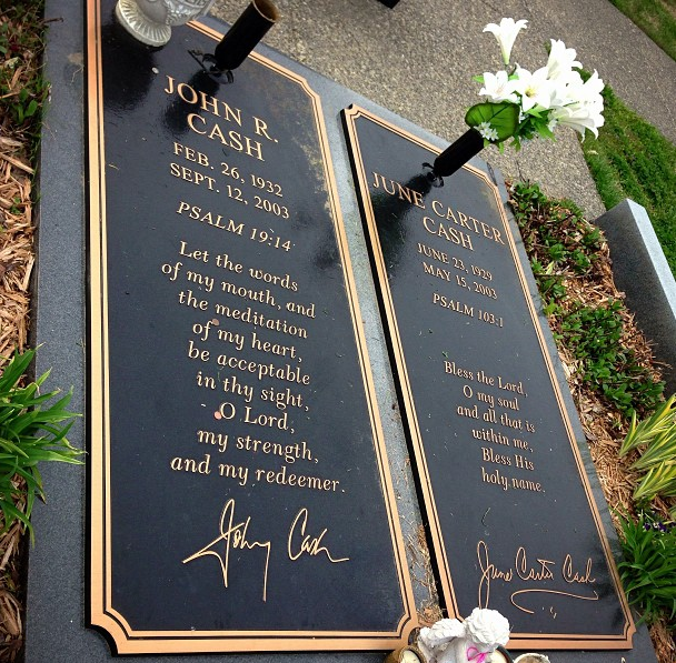 Túmulos de Johnny Cash e June Carter Cash