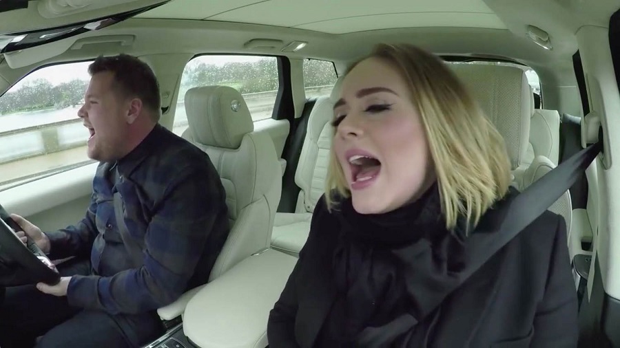 Adele participa de karaokê no carro com James Corden