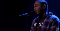 Kendrick Lamar toca inédita no programa de Jimmy Fallon - vídeo