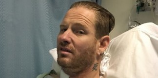 Corey Taylor do Slipknot no hospital