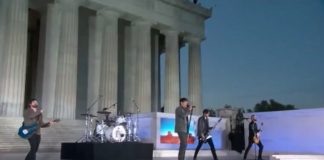 3 Doors Down no Lincoln Memorial em festa de Donald Trump