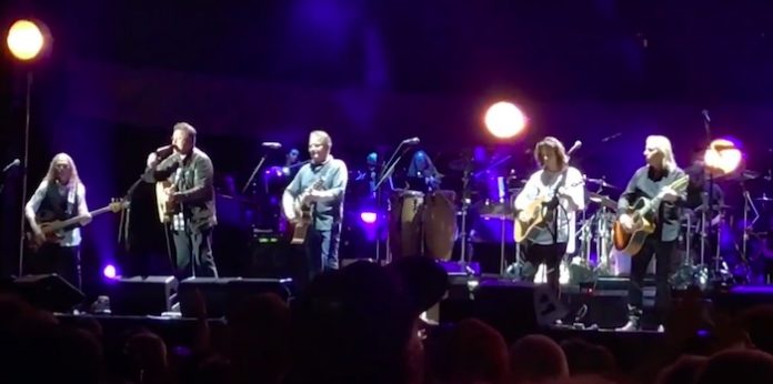 Eagles - primeiro show sem Glenn Frey