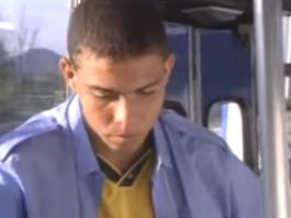 Ronaldo Fenômeno no clipe de Gabriel O Pensador