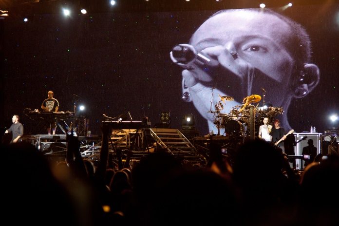 Linkin Park na Tailândia em 2011