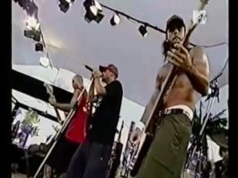 Dead Fish e Tihuana tocando NOFX e RATM no Covernation MTV