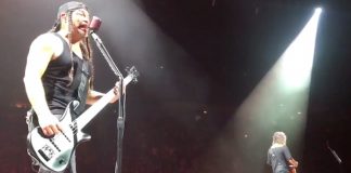 Metallica puxa coro de hit do Oasis durante show em Manchester