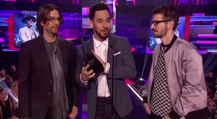 Linkin Park faz homenagem a Chester Bennington no American Music Awards