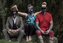 Trio colombiano Bulldozer faz show com participação de Ximbinha