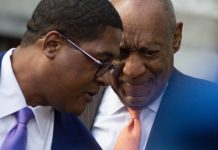 Bill Cosby chegando a julgamento
