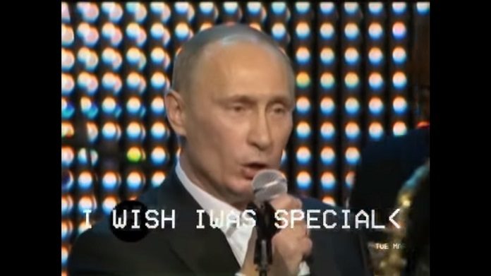 Vladimir Putin canta Radiohead