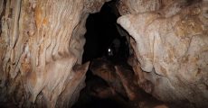 Caverna na Tailândia