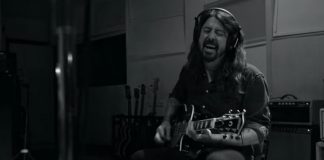 Dave Grohl Play 1