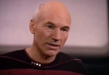 Patrick Stewart como o capitão Picard em Star Trek