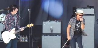 Johnny Marr e Eddie Vedder no Ohana Festival