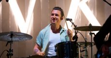 Matt Helders com o Arctic Monkeys em 2018