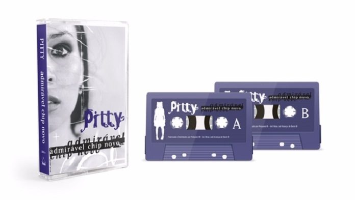 Primeiro disco da Pitty ganha versão inédita em cassete