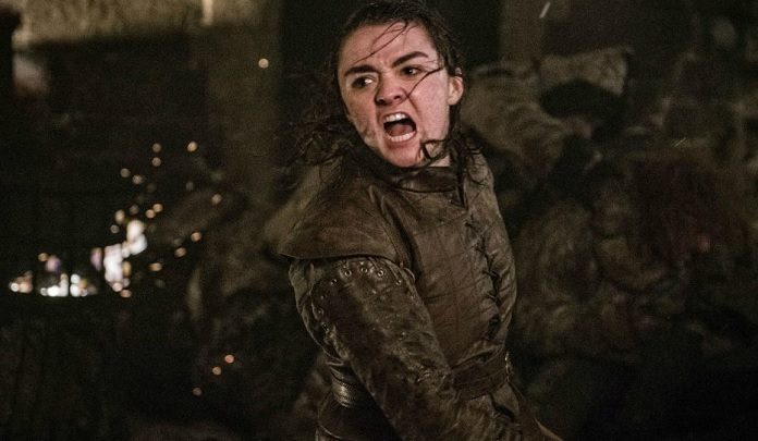 Arya Stark (Maisie Williams) em Game of Thrones