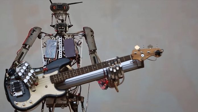 Compressorhead Robôs tocando Nirvana