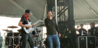 Tom Morello e Serj Tankian tocam Like A Stone para Chris Cornell