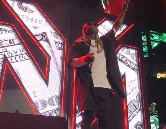 Lil Wayne abandona show com o blink-182