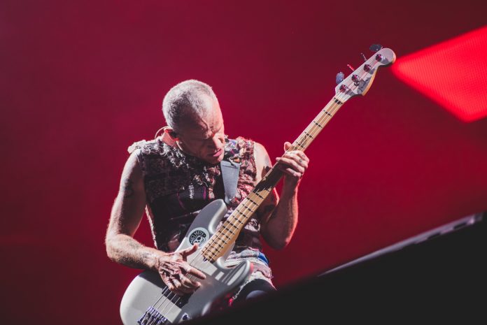 Flea com o Red Hot Chili Peppers no Rock In Rio 2019