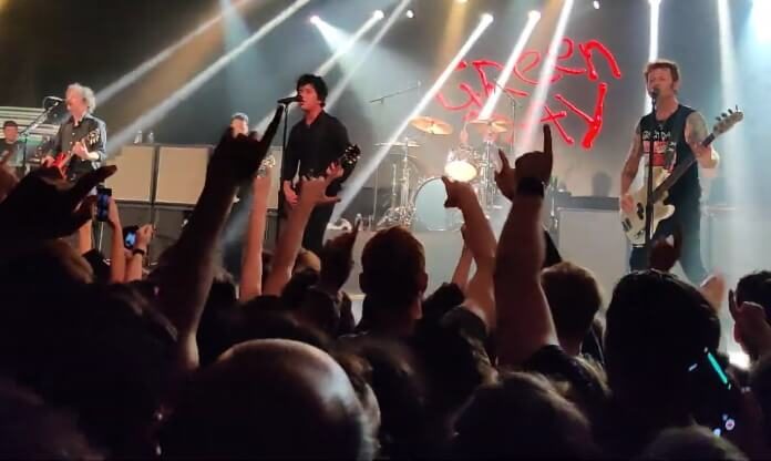 Green Day toca o Dookie na íntegra em Madrid