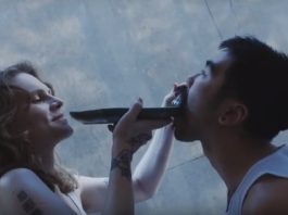 Clipe de "Crying On The Phone" (Thalles)