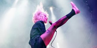 Hayley Williams, vocalista do Paramore, em Paris (2015)