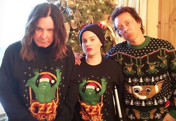 Ozzy Osbourne e sua filha Kelly Osbourne no Natal