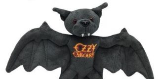 Ozzy Osbourne Morcego Pelúcia