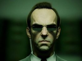 Agente Smith (Hugo Weaving) em Matrix