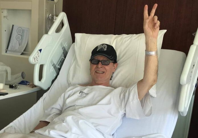 Klaus Meine, do Scorpions, em Hospital
