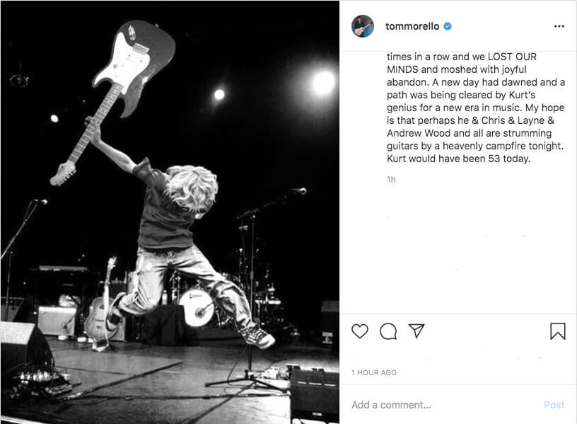 Tom Morello homenageando "Kurt Cobain"