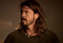 Dave Grohl com o Foo Fighters em Wembley