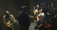 H.A.T.E, tocando com Flea e John Frusciante