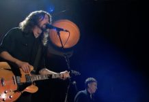 Foo Fighters na festa de aniversário de Tom Petty