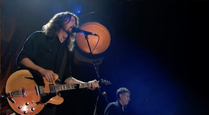 Foo Fighters na festa de aniversário de Tom Petty