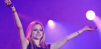 Avril Lavigne em 2011
