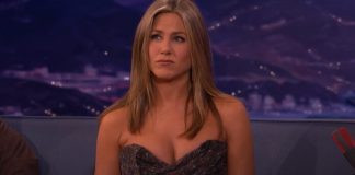 Jennifer Aniston explica cena de sexo deletada