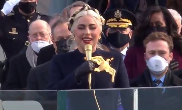 Lady Gaga canta o Hino dos EUA na posse de Joe Biden