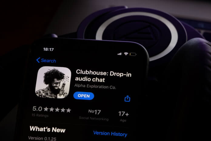 Clubhouse: conheça a rede social em áudio e &quot;exclusiva&quot; que está dando o que falar