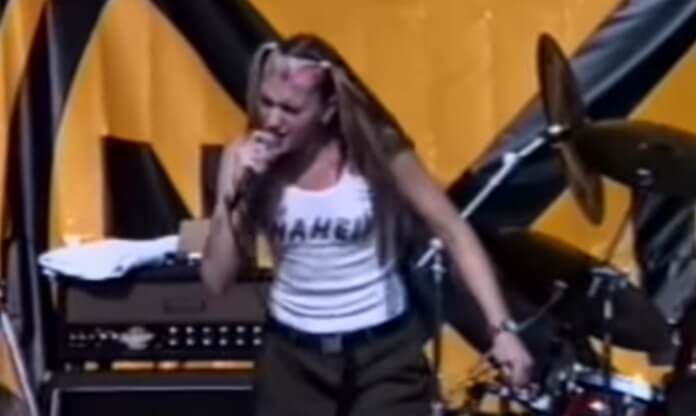 Gwen Stefani com o No Doubt em 1994
