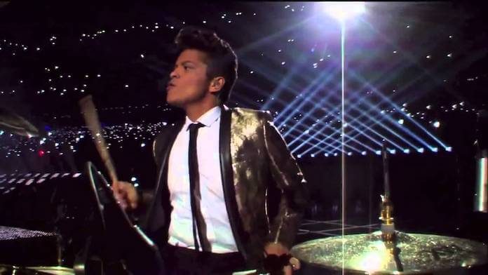 Bruno Mars na bateria