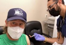 Chris Shiflett foi vacinado contra a COVID-19